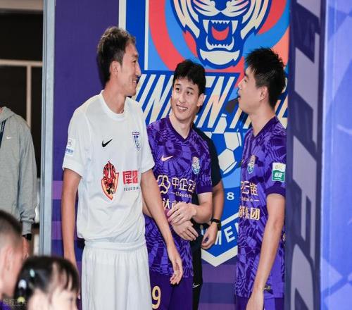 史无前例,仅保罗与詹,姆斯达成,九游体育9You官网,9You九游娱乐,九游体育投注,九游体育平台,九游赛事直播,九游体育app下载